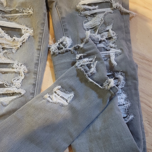 American eagle destroyed next level stretch jeggings - Picture 6 of 9